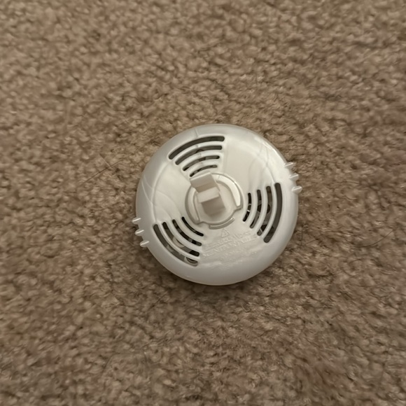 Bath and body works car scent holder - Picture 2 of 2